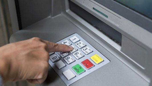 Cuidado con el robo de tarjetas en cajeros automáticos