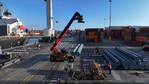 Collahuasi potencia infraestructura portuaria y dinamiza la cadena logística de Tarapacá