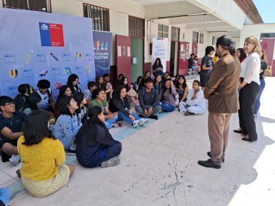 Estudiantes fortalecen aprendizaje del inglés en campamento Mineduc