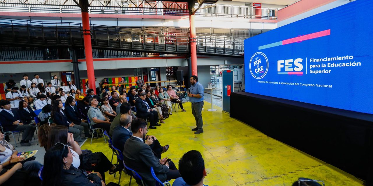 Más de 1,6 millones de personas tienen deudas educativas
