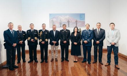 “Grandes Personajes de Nuestra Historia Naval” se reúnen